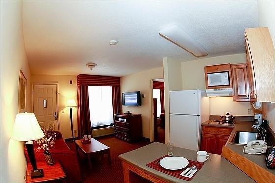 Intown Suites Extended Stay Prattville Al Esterno foto