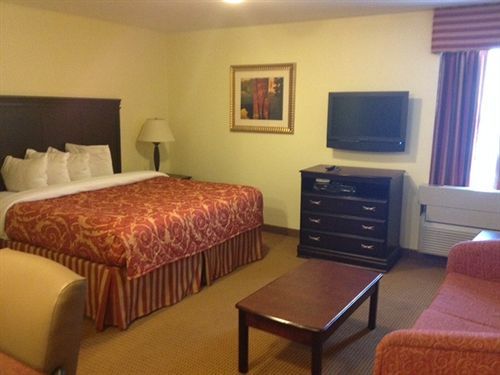 Intown Suites Extended Stay Prattville Al Esterno foto