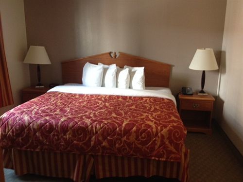Intown Suites Extended Stay Prattville Al Esterno foto