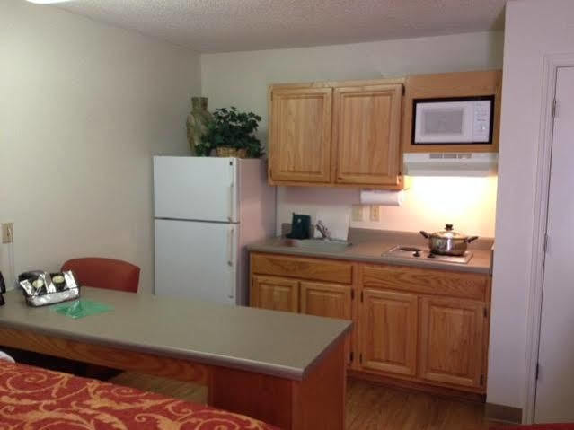 Intown Suites Extended Stay Prattville Al Esterno foto